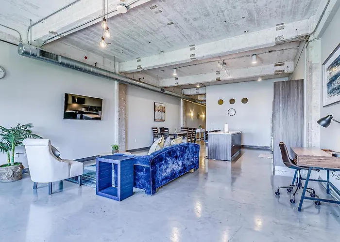 All Vacation Rentals Luxury Downtown Dallas Stay By Amyfinehouse