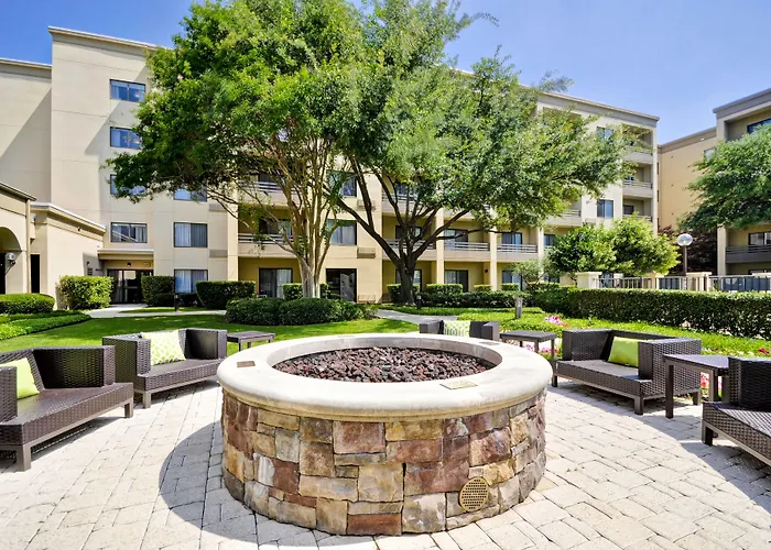Hotel: Courtyard Dallas Medical Market Center