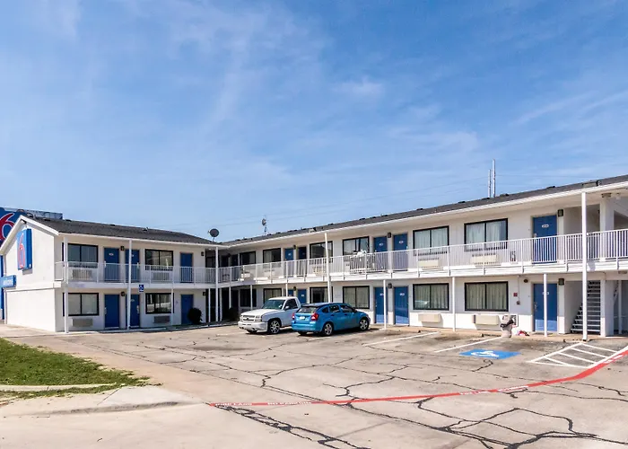 Motel 6 Fort Worth, Tx - North